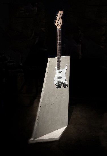 MICHAEL MACGARRY, MEAN MAGIC
2018, ELECTRIC GUITAR, REINFORCED CONCRETE